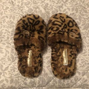 Michael Kors Shoes - Michale Kors Leopard Slippers Michael Kors Shoes - Michale Kors Leopard Slippers
